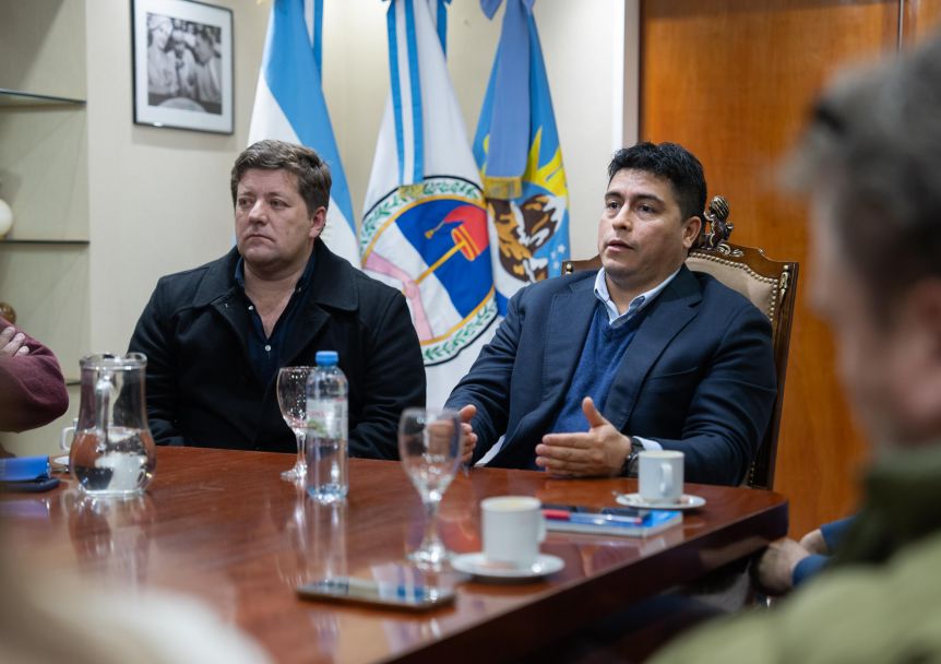 En Santa Cruz los trabajadores estatales no pagarán Ganancias