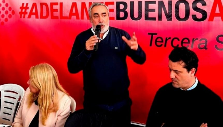 Fernández suma el apoyo de más de 60 exintendentes para la interna radical