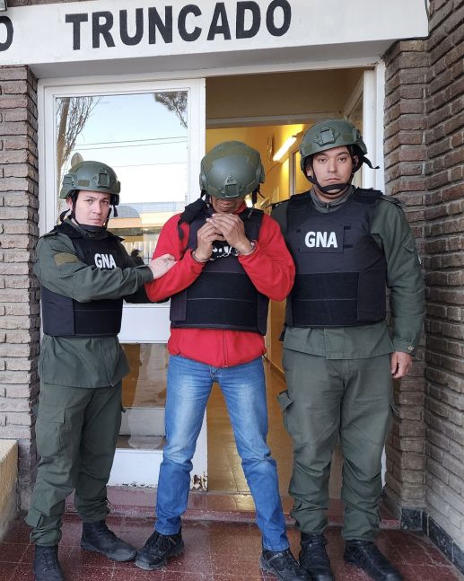 Detuvieron al número dos de la RAM en Santa Cruz