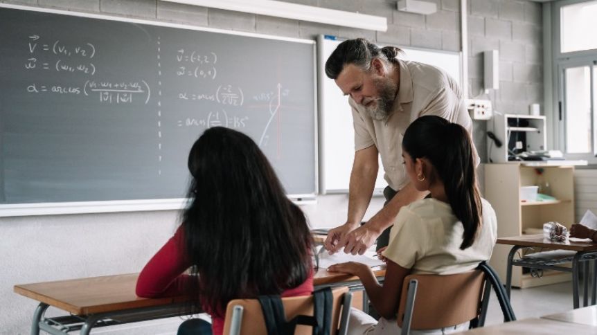 Proponen crear la figura del Defensor del Docente bonaerense