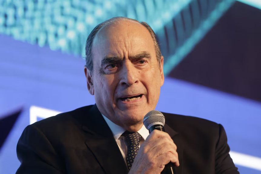 “La sociedad no comprende”: Francos sobre el veto a la ley para financiar las universidades