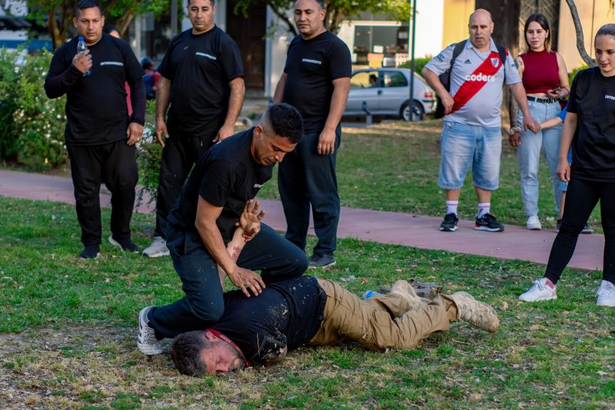 La futura Policía Municipal copó las calles para realizar entrenamientos físicos