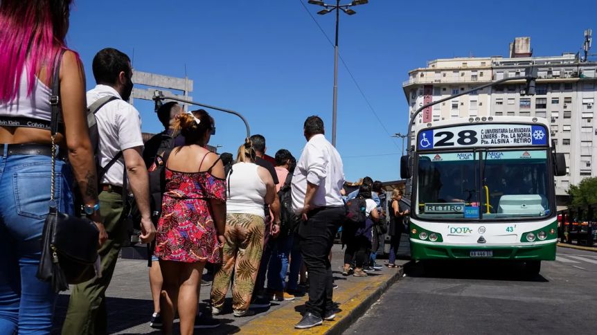“Nunca dijimos que no nos íbamos a sumar”: la UTA calienta el paro de transporte