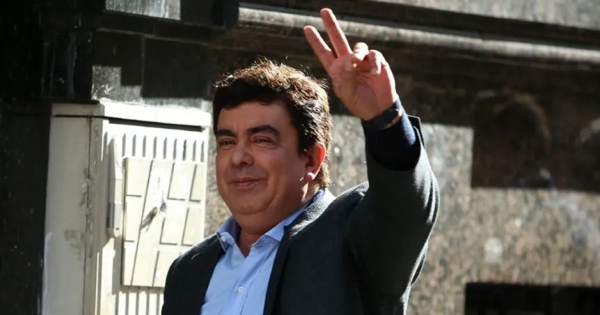 Espinoza logró que lo autoricen a viajar a Barcelona tras la pericia psiquiátrica y el pago de una fianza