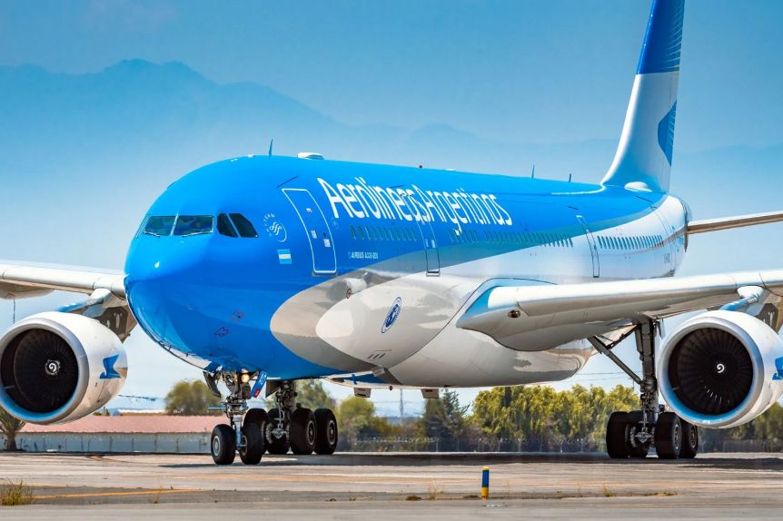 Tras una medida de fuerza, Aerolíneas Argentinas suspendió las reuniones paritarias