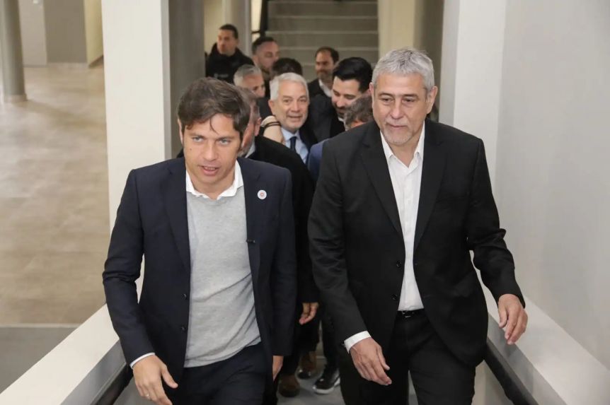Ferraresi sacó un tuit del cajón de los recuerdos para responderle a una senadora camporista