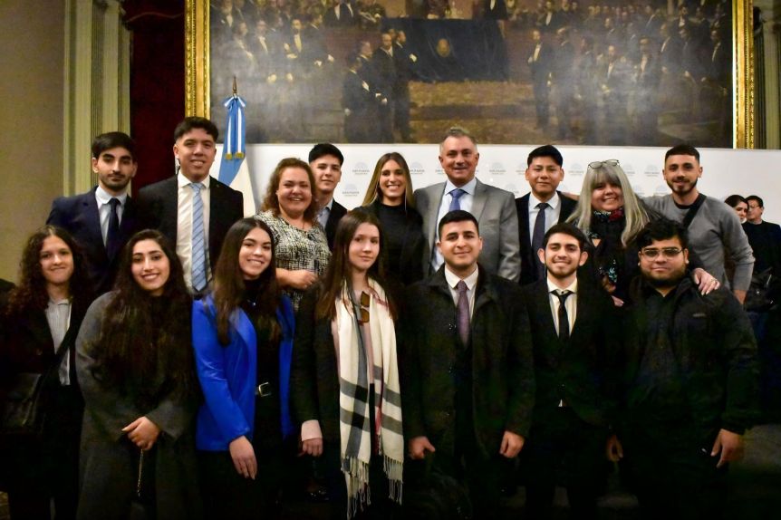 Dirigentes libertarios bonaerenses disertaron en la Asamblea Legislativa de San Pablo