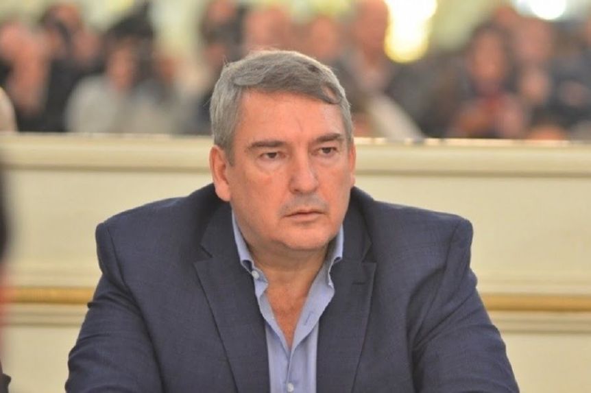 Vínculos bajo la lupa complican al ministro de Transporte bonaerense
