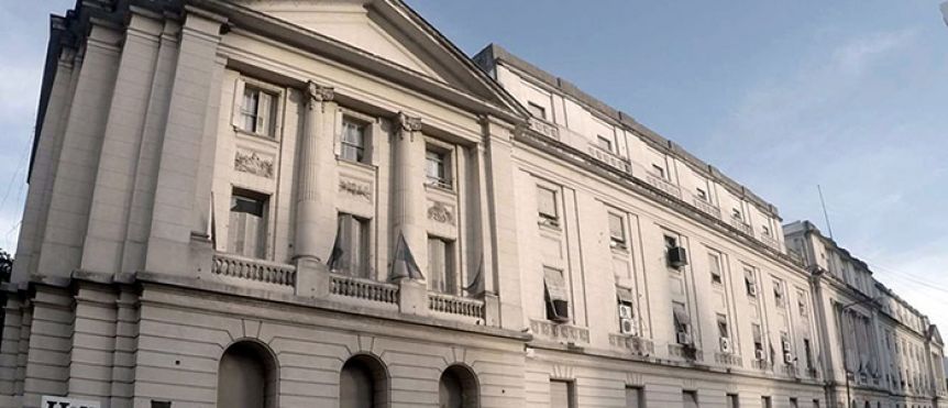 Es oficial: Provincia prorrogó Presupuesto e Impositiva tras el rechazo legislativo
