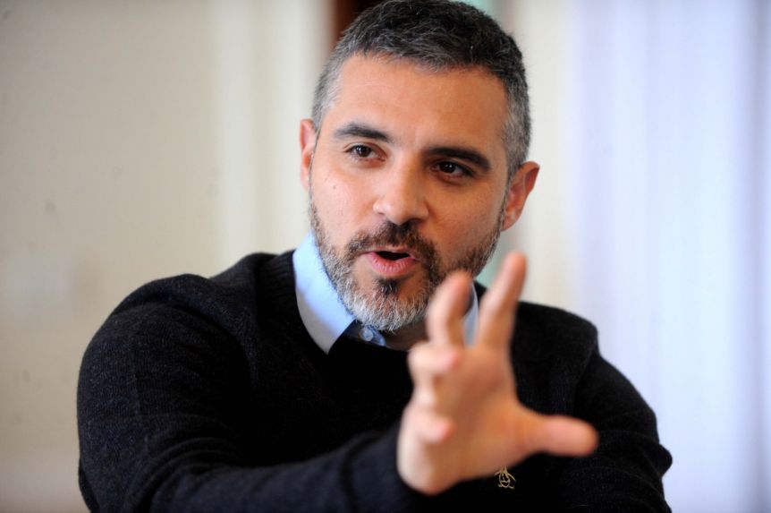 Funcionario bonaerense acusó a Milei por sus amistades que incluyen a “neonazis”