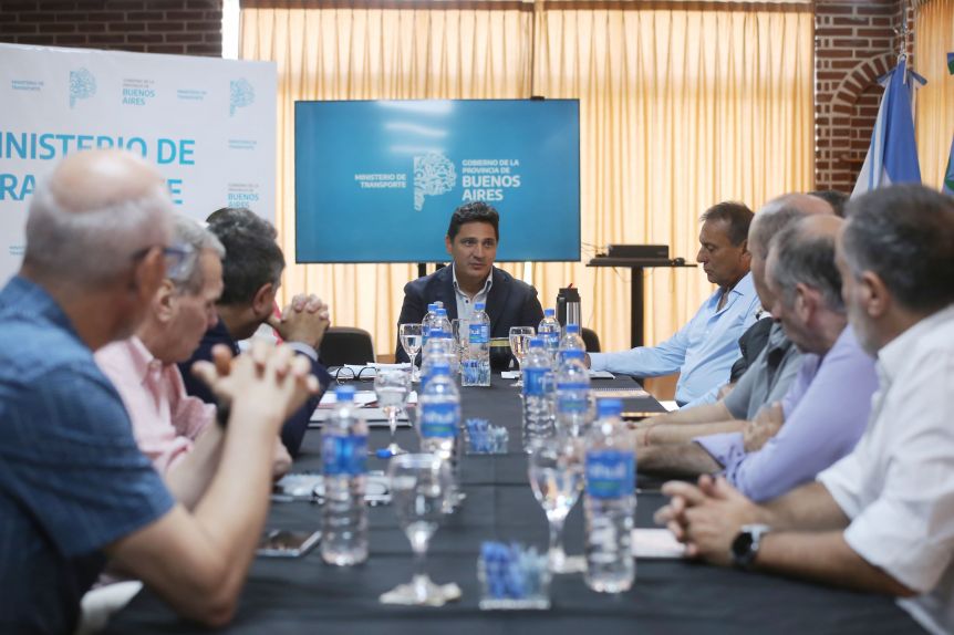 Marinucci reunió a empresarios y pidió “buscar un equilibrio que proteja a los usuarios”