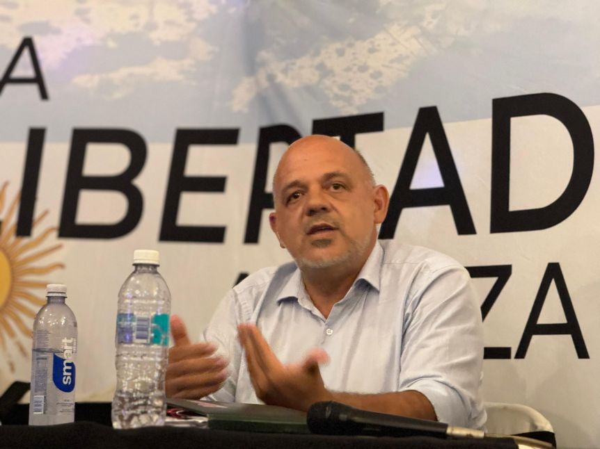 “La provincia de Buenos Aires gasta más de lo que recauda”