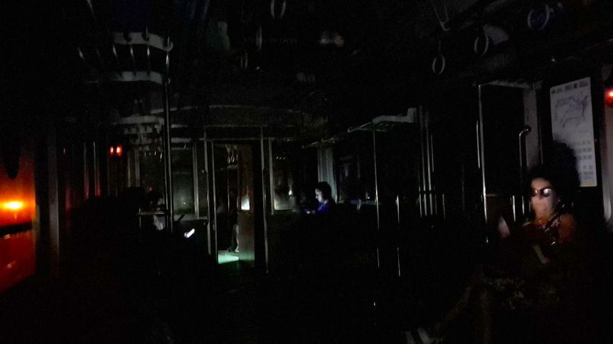 Siguen los cortes: 9.000 usuarios sin luz en el AMBA y trenes con servicios limitados