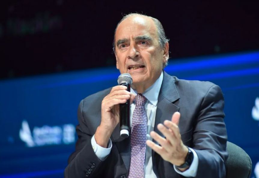 Francos dice que la idea de intervenir la Provincia está descartada... por ahora