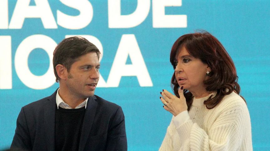 Kicillof no habla con CFK, piensa en desdoblar y le insiste a la Legislatura por las PASO