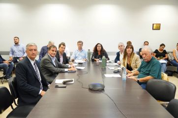Un nuevo dilema para Kicillof: su tropa se debate entre PASO sí y PASO no