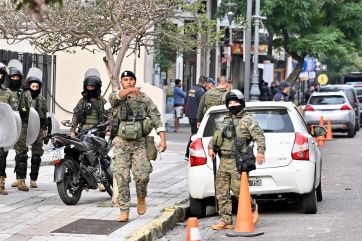 Custodiado y con chaleco antibalas: así llegó Iván Tobar a Tribunales