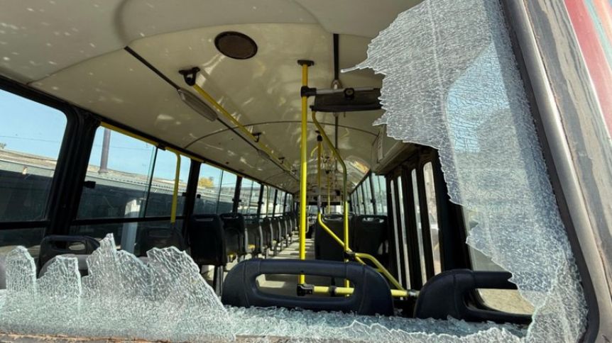 El paro se tiñe de violencia con actos vandálicos en Bahía Blanca