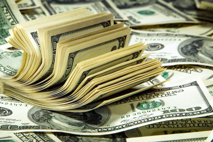 Se desploma la cotización del dólar: a cuánto llegará el nuevo valor