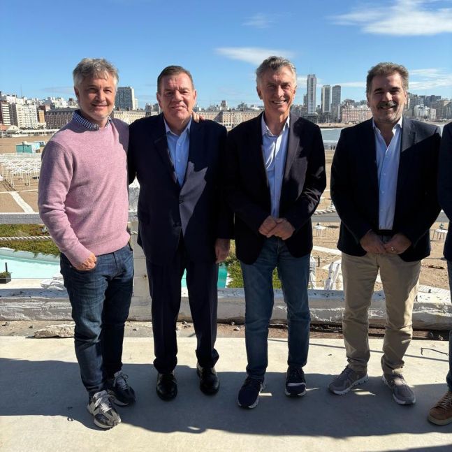 Macri pisa fuerte, marca la cancha y apunta contra los que se fueron “comprados”