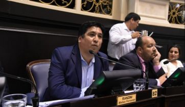 Pese a los chispazos, el PRO y los libertarios presentaron proyecto conjunto en Diputados