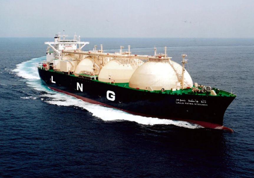 Confirman desde YPF que el GNL operará a través de barcos en Río Negro