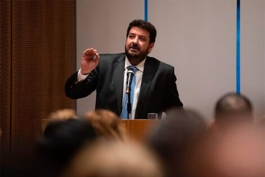 Los deudores alimentarios no podrán acceder a beneficios económicos mientras sostengan su deuda