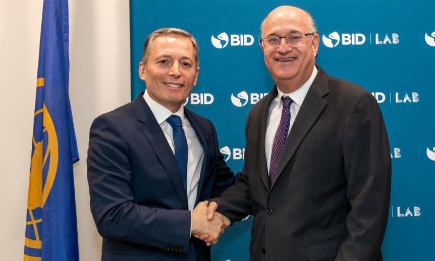 Gray se reunió con el presidente del BID y buscará financiamiento para obras