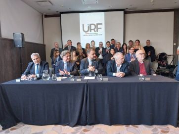 Éramos pocos y Diputados parió otro bloque: ruptura en un grupo opositor