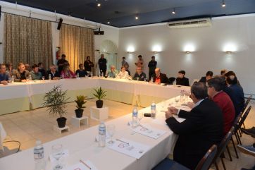 Intendentes UCR quieren tener voz en la conducción conjunta del Partido