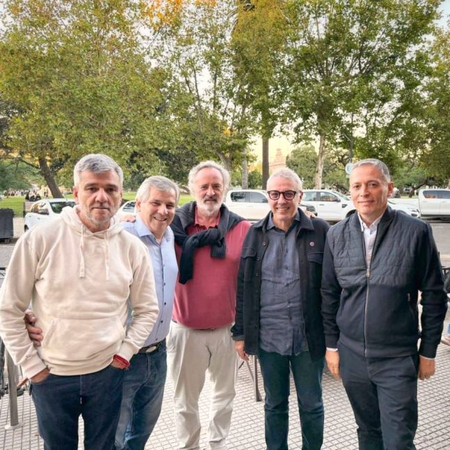 Fernando Gray se reunió con referentes de la Cuarta Sección