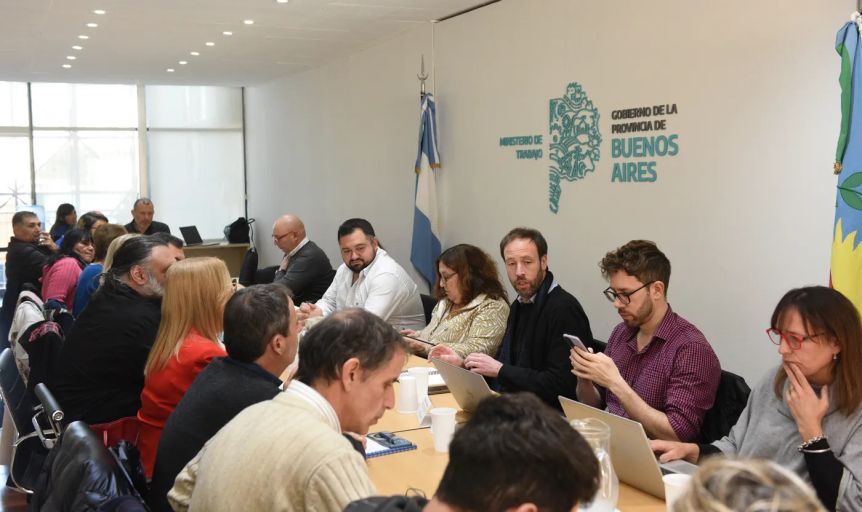 Se alarga la espera: gremios y Provincia posponen encuentro para el miércoles