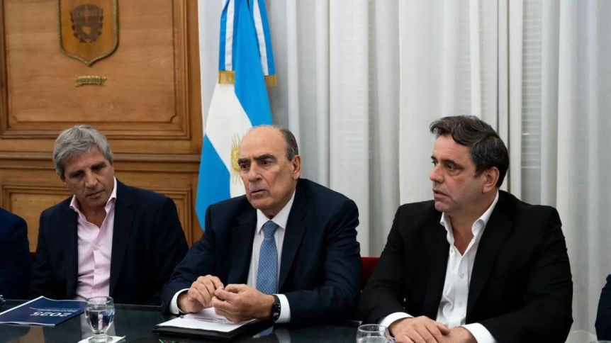 ARCA apura a Kicillof y pide que las provincias adhieran al plan para sacar los dólares del colchón