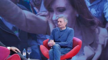 Máximo pidió que el peronismo no se hunda en un “festival de vanidades y egos”