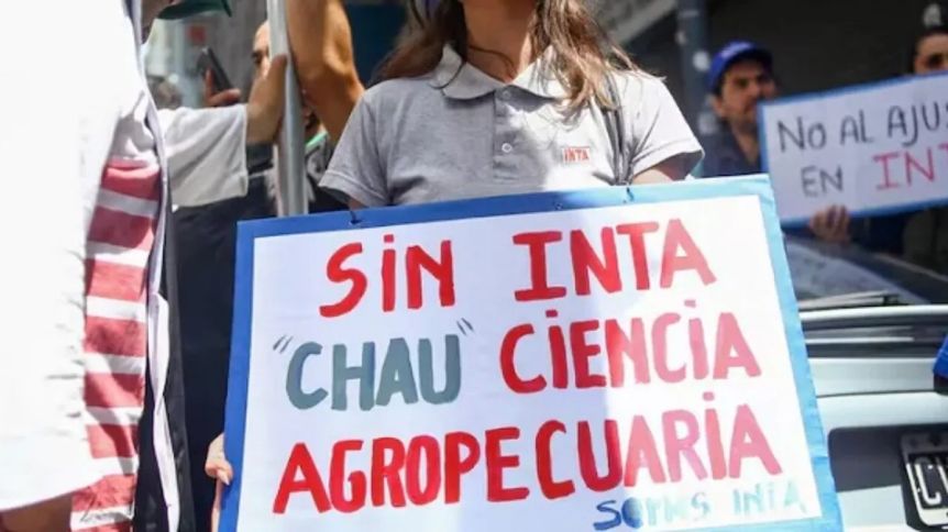 Decretazo: el INTA pierde su autarquía y el Gobierno se queda con el control total del organismo