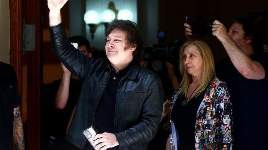 Javier y Karina Milei declararon aumentos millonarios en sus patrimonios