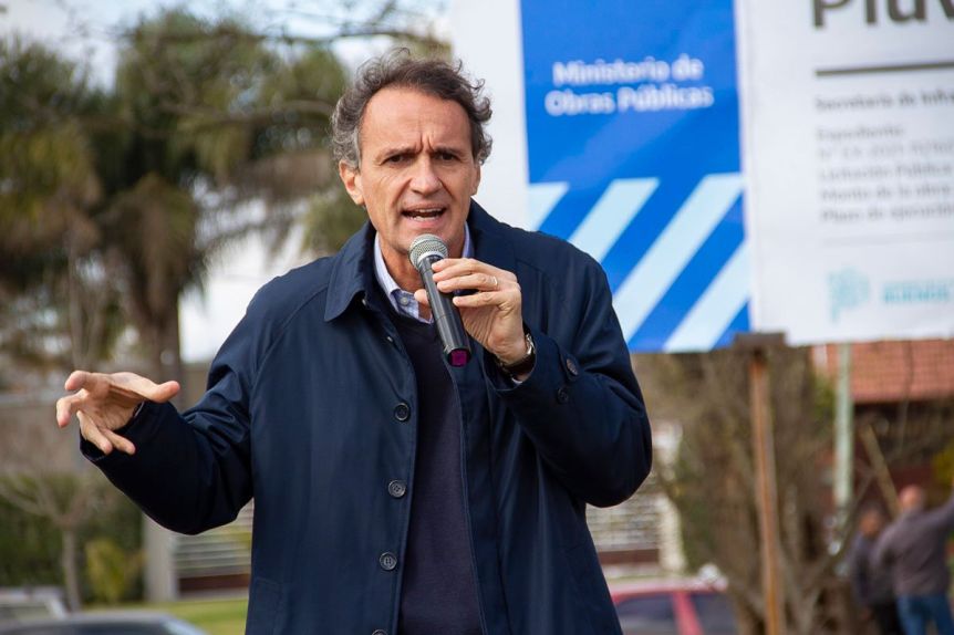 Katopodis se diferenció de La Cámpora y bancó que los intendentes se pongan