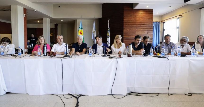 Qué y cómo decir en la campaña: el manual de militancia de Kicillof