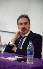 Ramos Padilla dijo que no usaron IA y que el “ausentismo es por varios factores”