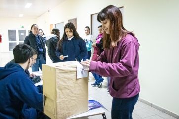 Jóvenes a las urnas: ¿cómo piensan los nuevos votantes?