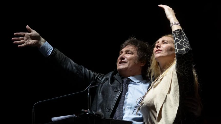 En la previa al acto en La Plata, Milei cenó con aliados para blindar los vetos a jubilados y discapacidad