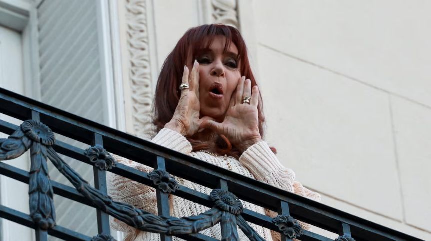 Cristina Kirchner impugna millonario decomiso y busca frenar la ejecución de sus bienes