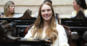 LLA cerró su lista con una exvedette, una echada que vuelve y varias caras amarillas