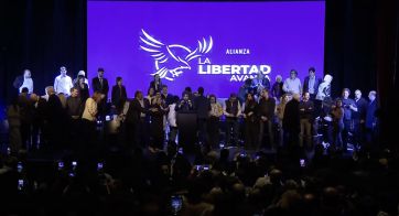 “Les estamos afanando los choreos”, dijo Milei en medio del escándalo por las coimas