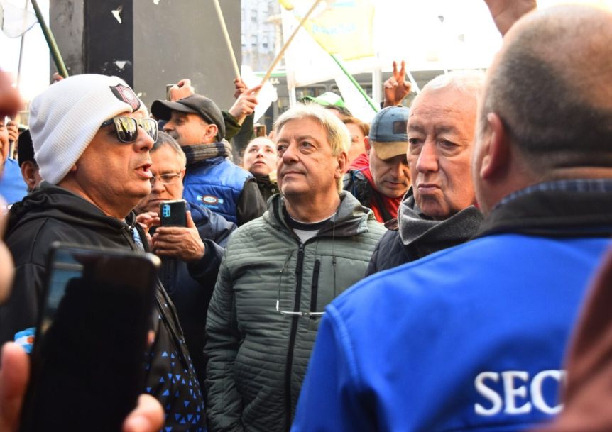 No cede el conflicto en Ternium y Rocca negociará en persona con el sindicato