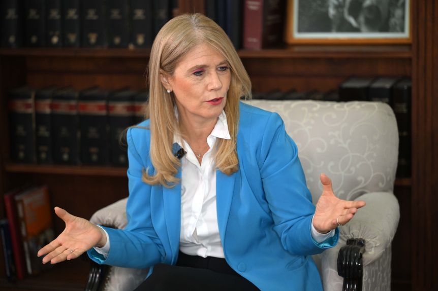 Verónica Magario: “Me hace acordar esta etapa al final de los 90 y la llegada del 2001”