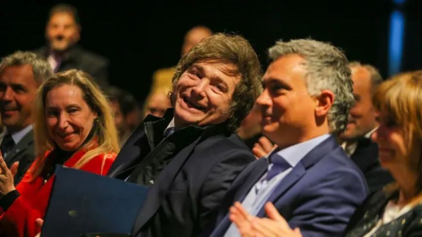 Los libertarios a todo o nada: una batalla clave contra el kirchnerismo rumbo a 2027