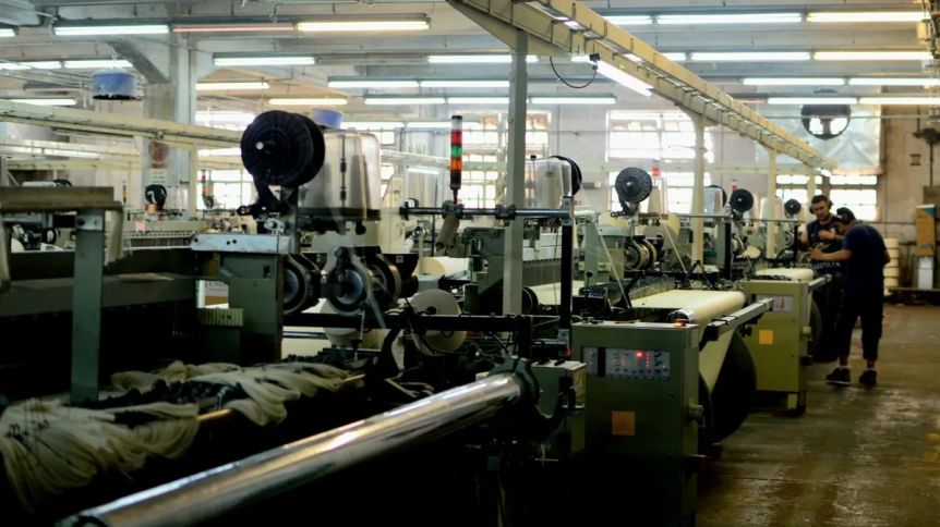 La industria en parate: la capacidad instalada cae a niveles de la pandemia
