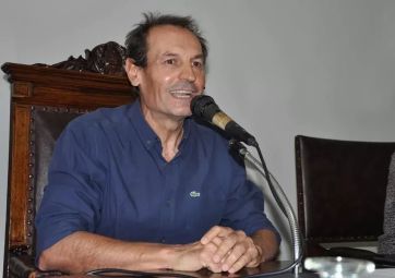 Intendentes saltan la grieta atormentados por las inundaciones en sus territorios