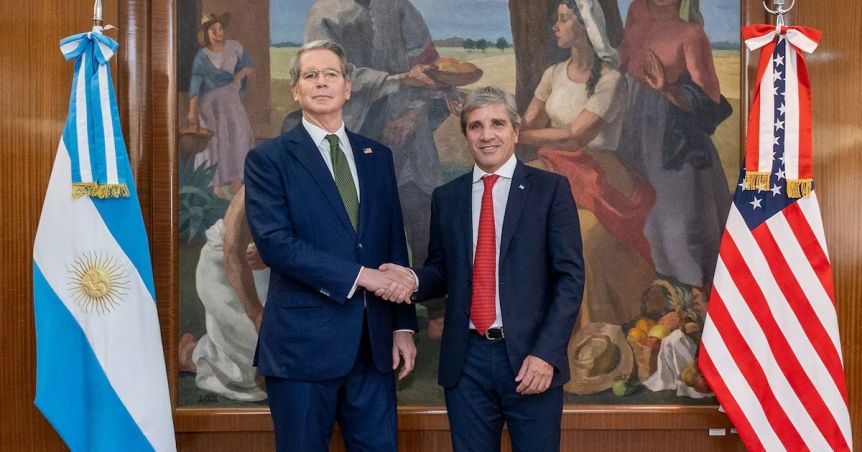 EEUU inyecta dólares en el mercado argentino y confirma un swap por USD 20.000 millones